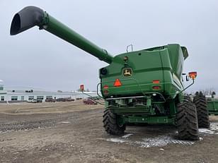 Main image John Deere S780 7