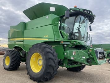 Main image John Deere S780