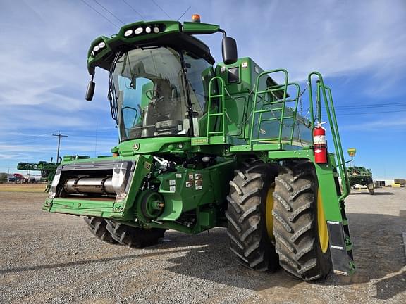 Image of John Deere S780 equipment image 3