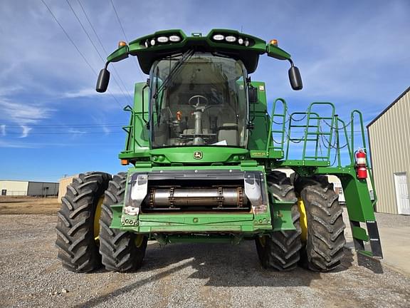 Image of John Deere S780 equipment image 2