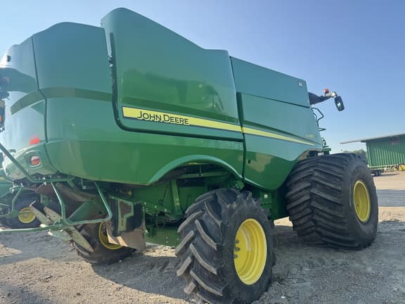 Image of John Deere S780 equipment image 3