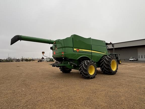 Image of John Deere S780 equipment image 4