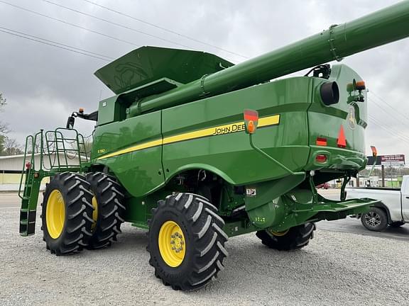 Image of John Deere S780 equipment image 4