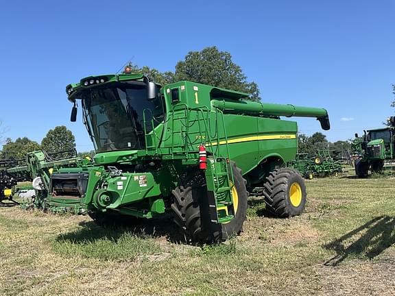 Image of John Deere S780 Primary image