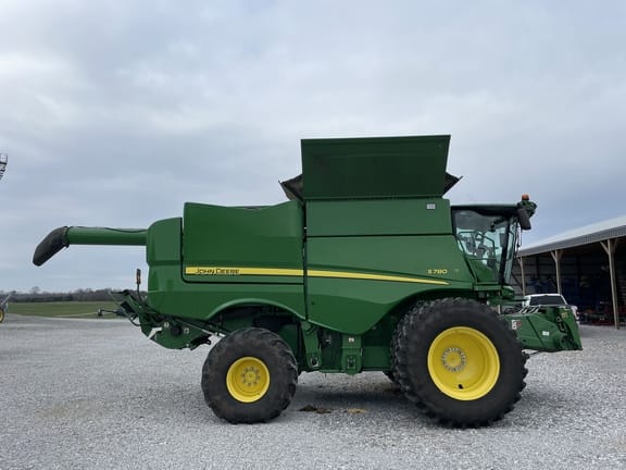 Main image John Deere S780