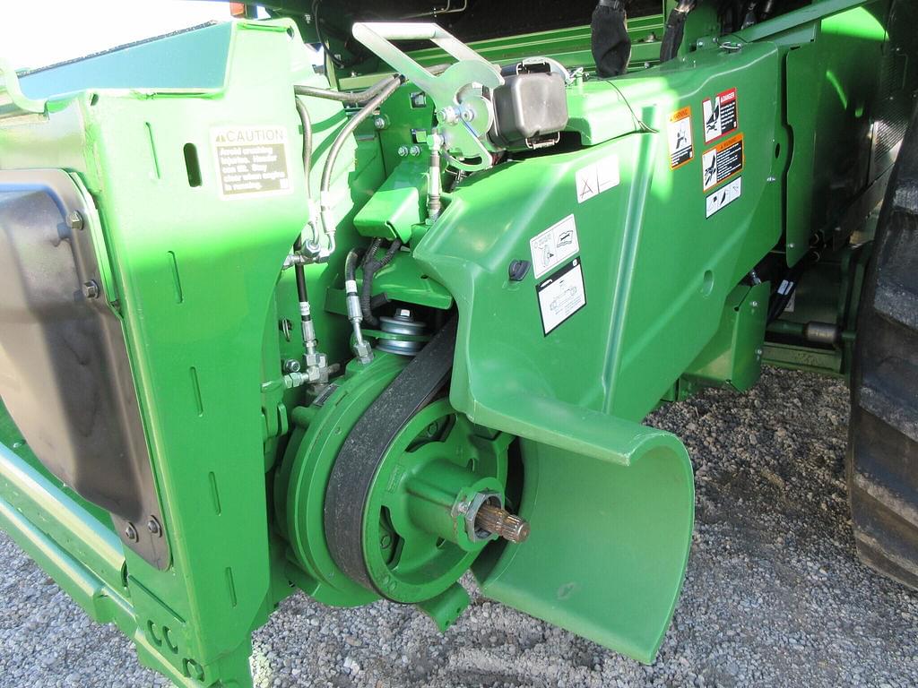 Image of John Deere S780 Image 0