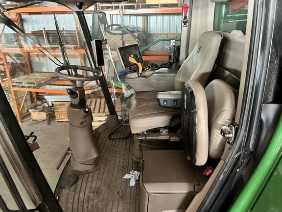 Image of John Deere S780 equipment image 3