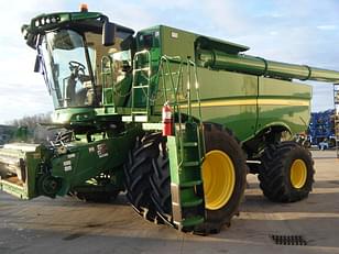 Main image John Deere S780 7