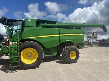 Main image John Deere S780