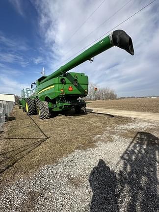 Image of John Deere S780 equipment image 3