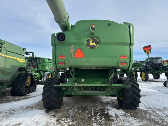 Image of John Deere S780 equipment image 3