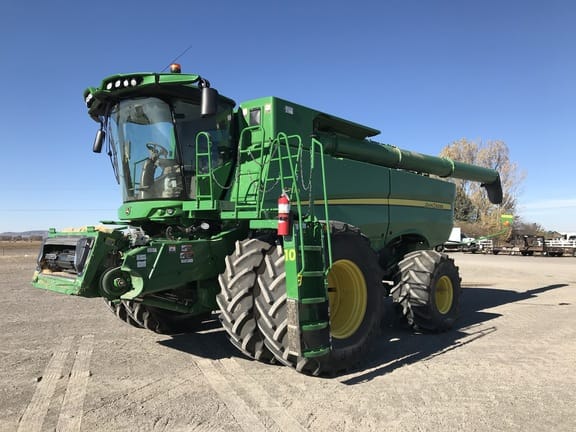Main image John Deere S780