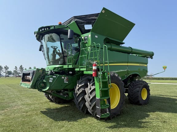 2020 John Deere S780 Equipment Image0
