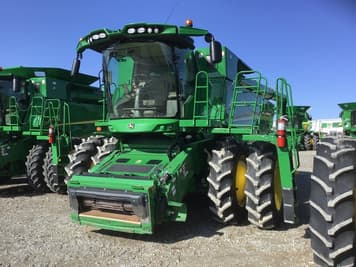 Main image John Deere S780