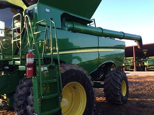 Main image John Deere S780 3