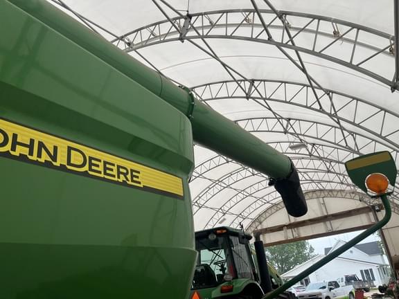 Image of John Deere S780 equipment image 4