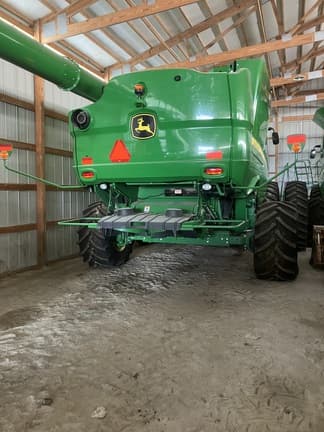 Image of John Deere S780 equipment image 3