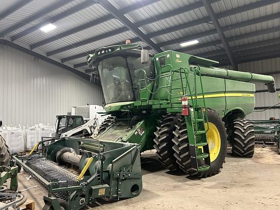 Image of John Deere S780 Primary image