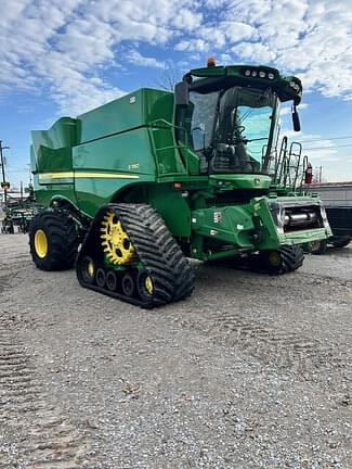 Image of John Deere S780 equipment image 2
