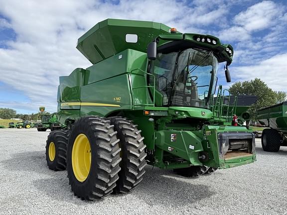 Image of John Deere S780 equipment image 3