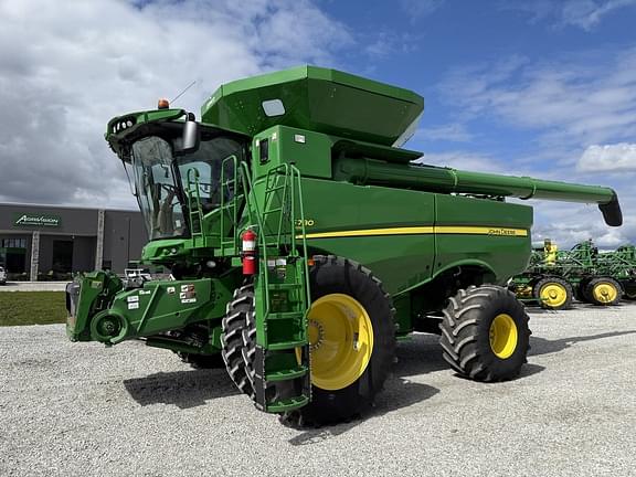 Image of John Deere S780 Primary image