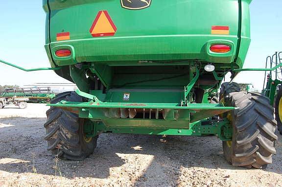 Image of John Deere S780 equipment image 4