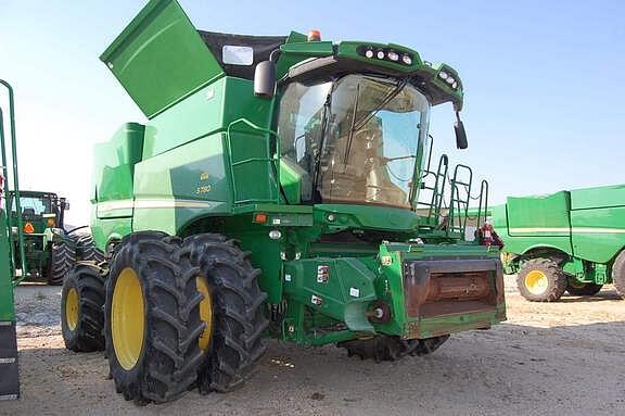 Image of John Deere S780 Primary image