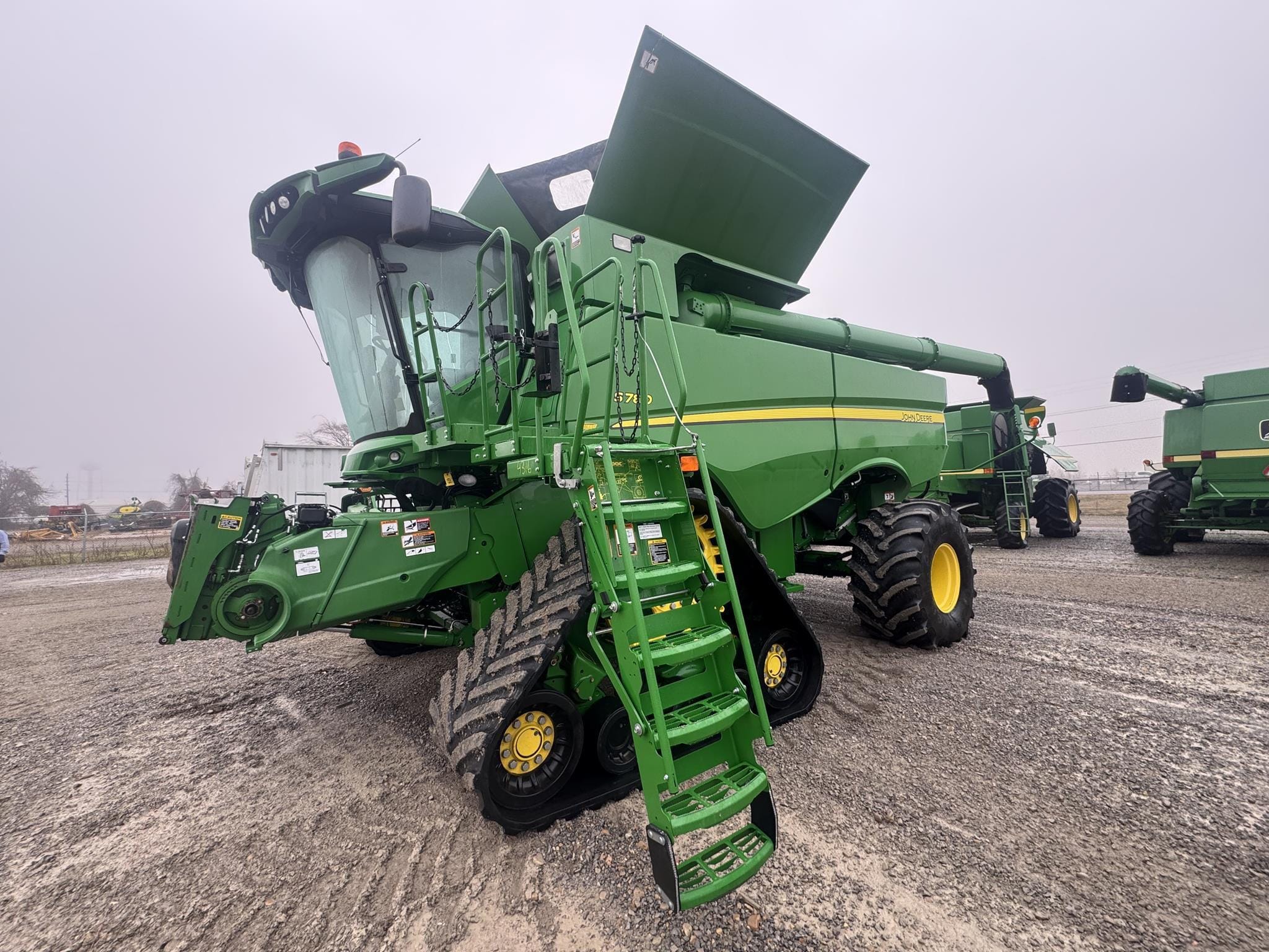 2020 John Deere S780 Equipment Image0