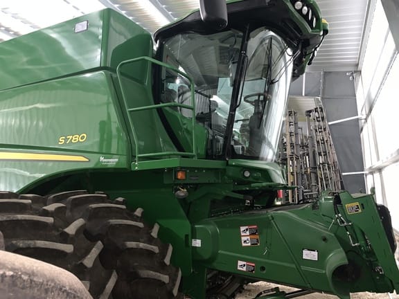 2020 John Deere S780 Equipment Image0