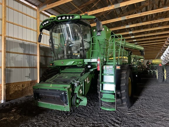 2020 John Deere S780 Equipment Image0