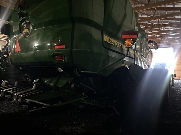 Image of John Deere S780 equipment image 2
