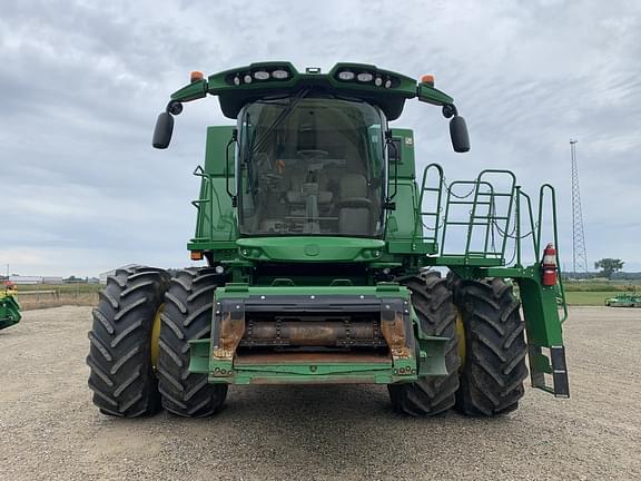 Image of John Deere S780 equipment image 2