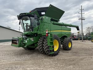 2020 John Deere S780 Image