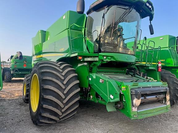 Image of John Deere S780 equipment image 2