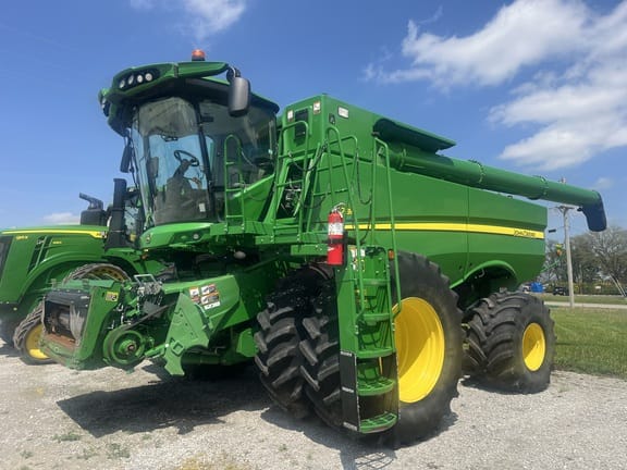 2020 John Deere S780 Equipment Image0