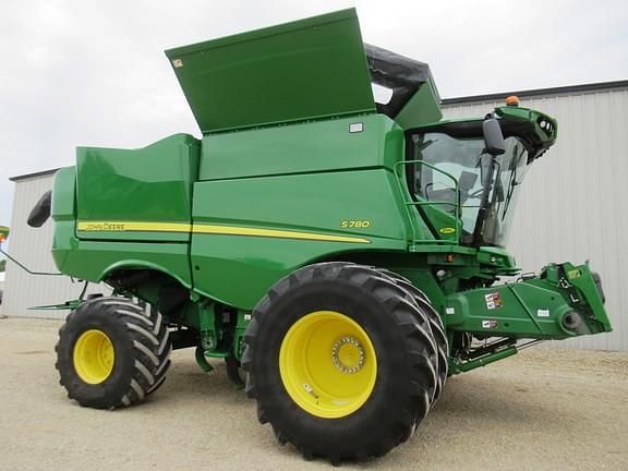 Image of John Deere S780 Primary image