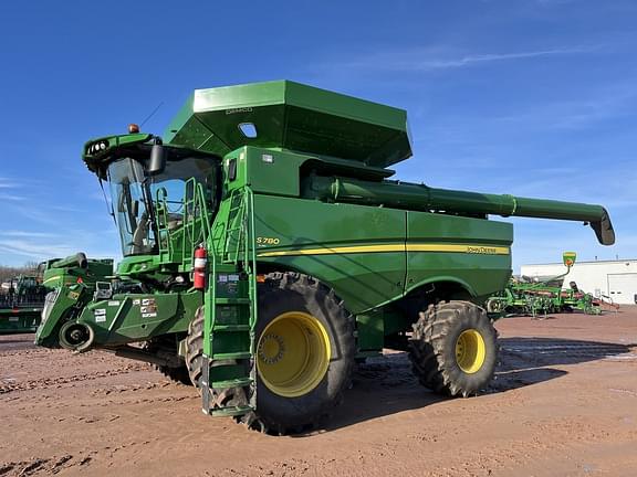 Image of John Deere S780 Primary image