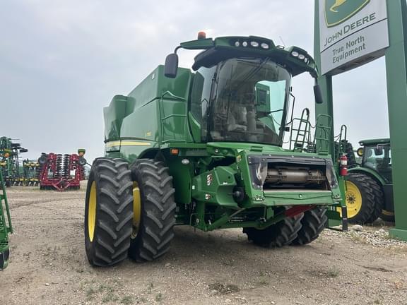Image of John Deere S780 equipment image 1