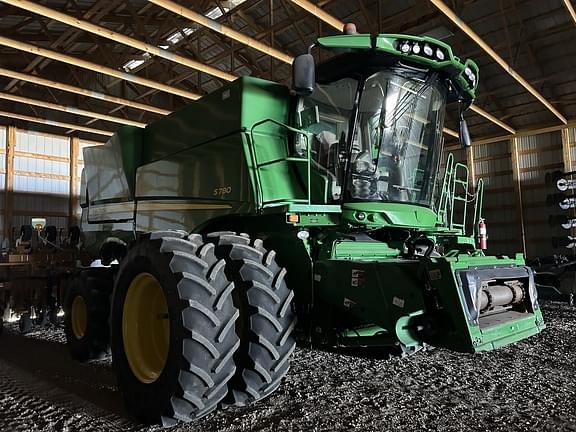 Image of John Deere S780 Primary image