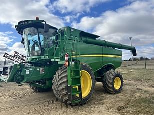 Main image John Deere S780 1