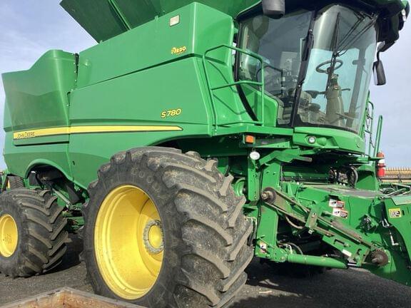 Image of John Deere S780 Primary image