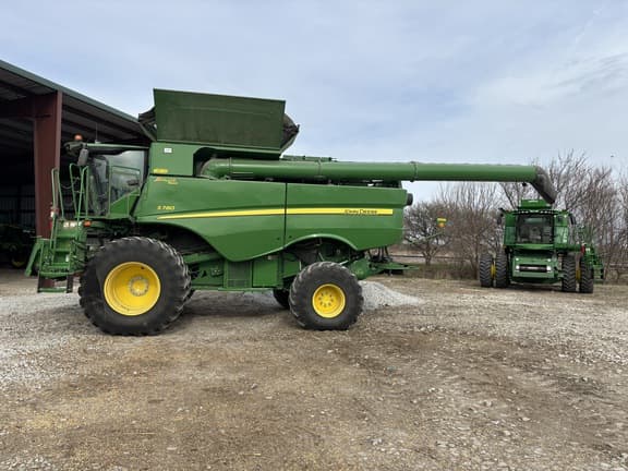 Image of John Deere S780 equipment image 2