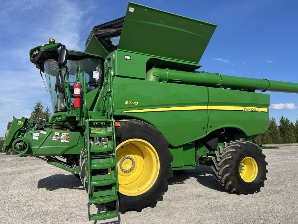 Image of John Deere S780 Primary image