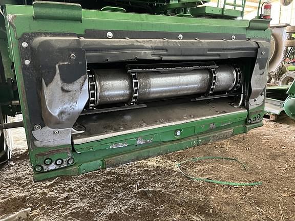Image of John Deere S780 equipment image 3