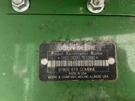 Image of John Deere S780 equipment image 2