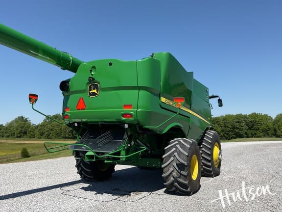 Image of John Deere S780 equipment image 3