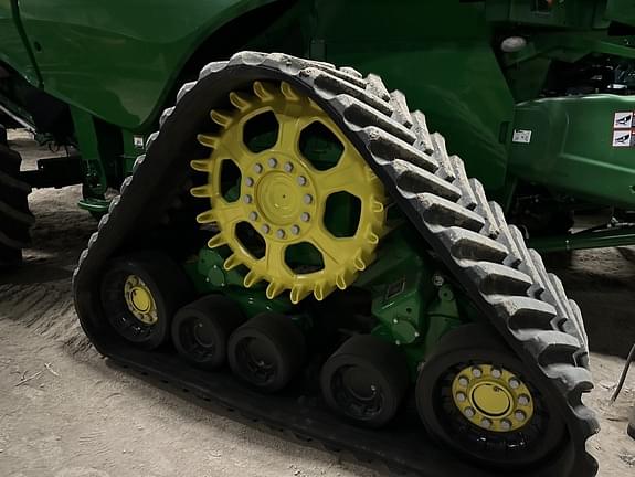 Image of John Deere S780 equipment image 3