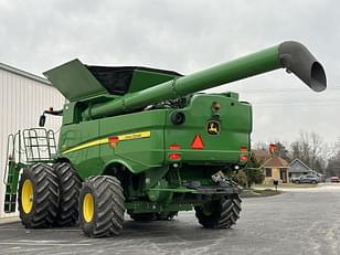 Main image John Deere S780 1