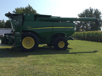 Main image John Deere S780