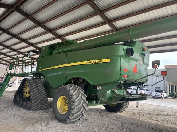 Image of John Deere S780 equipment image 4